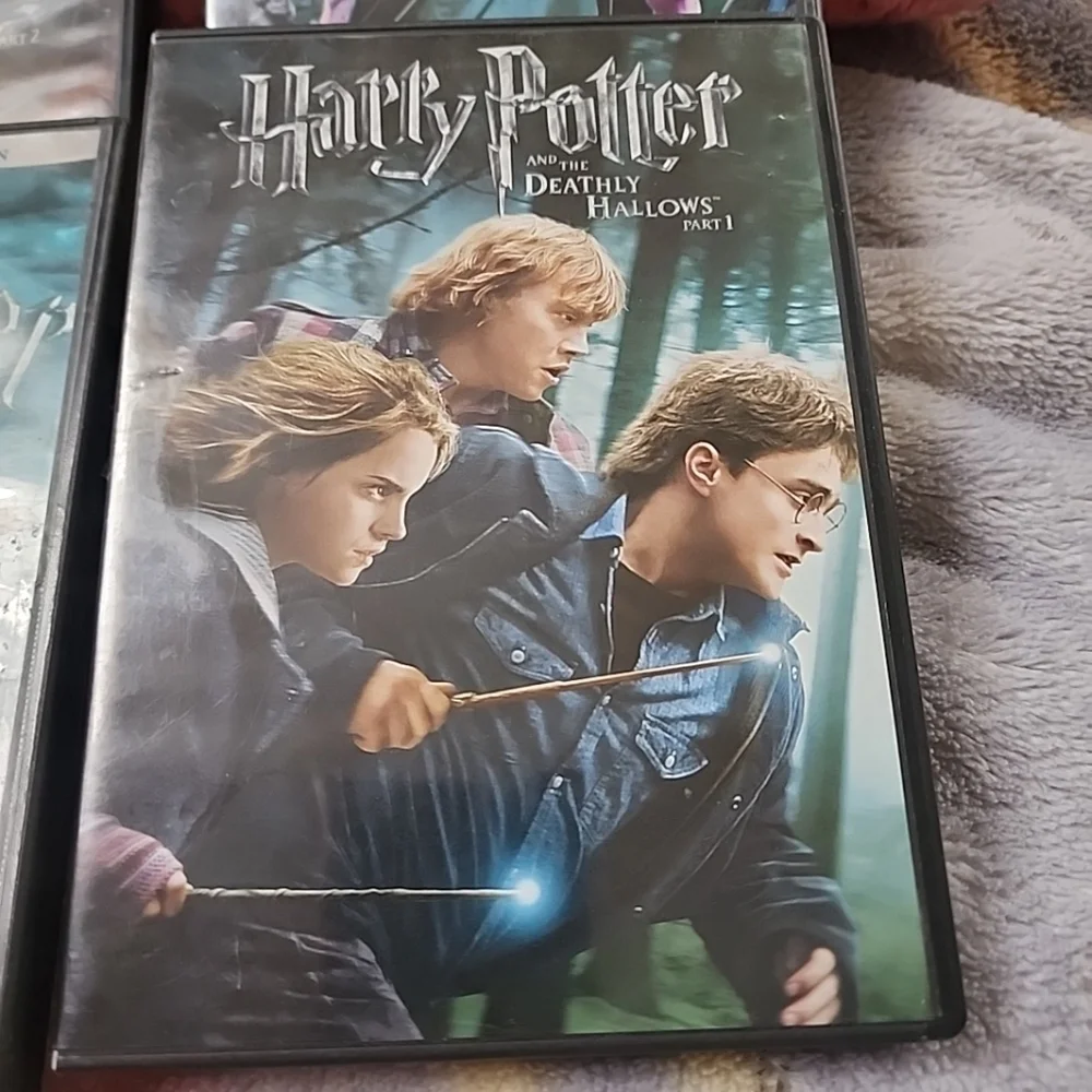 Harry Potter 5-Movie DVD Bundle (2007 Series) - Picture 8 of 8